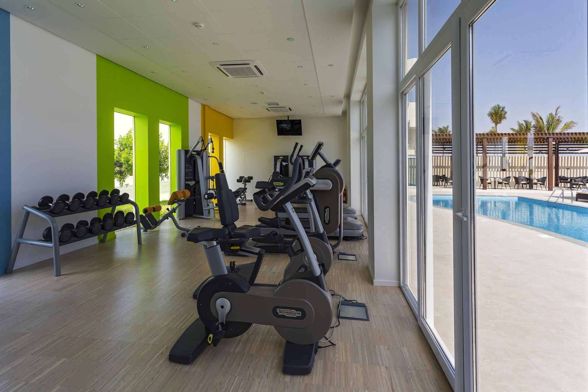 Отель Park By Radisson And 4*