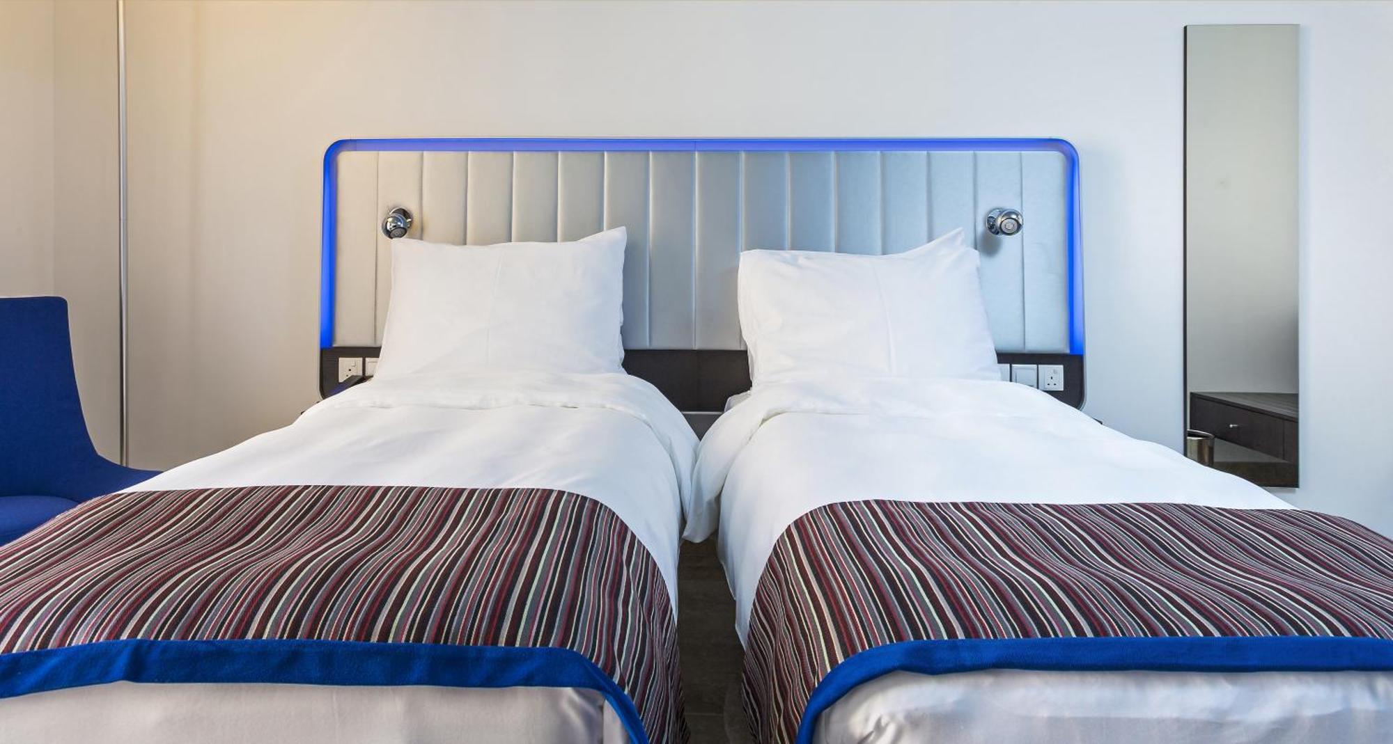 Park By Radisson And Отель 4*